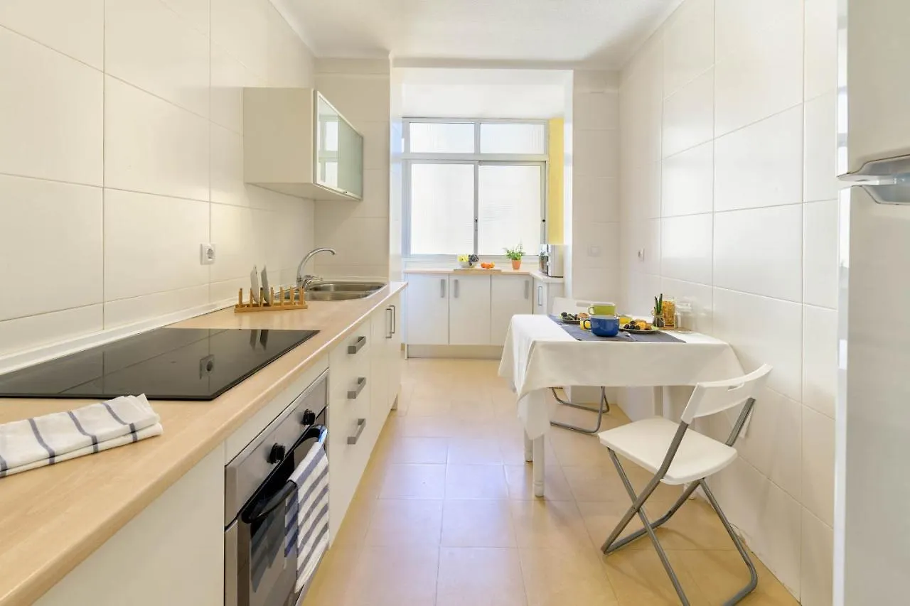 Apartamento WintowinRentals 1st Linea de playa vista al mar y piscina La Cala Del Moral
