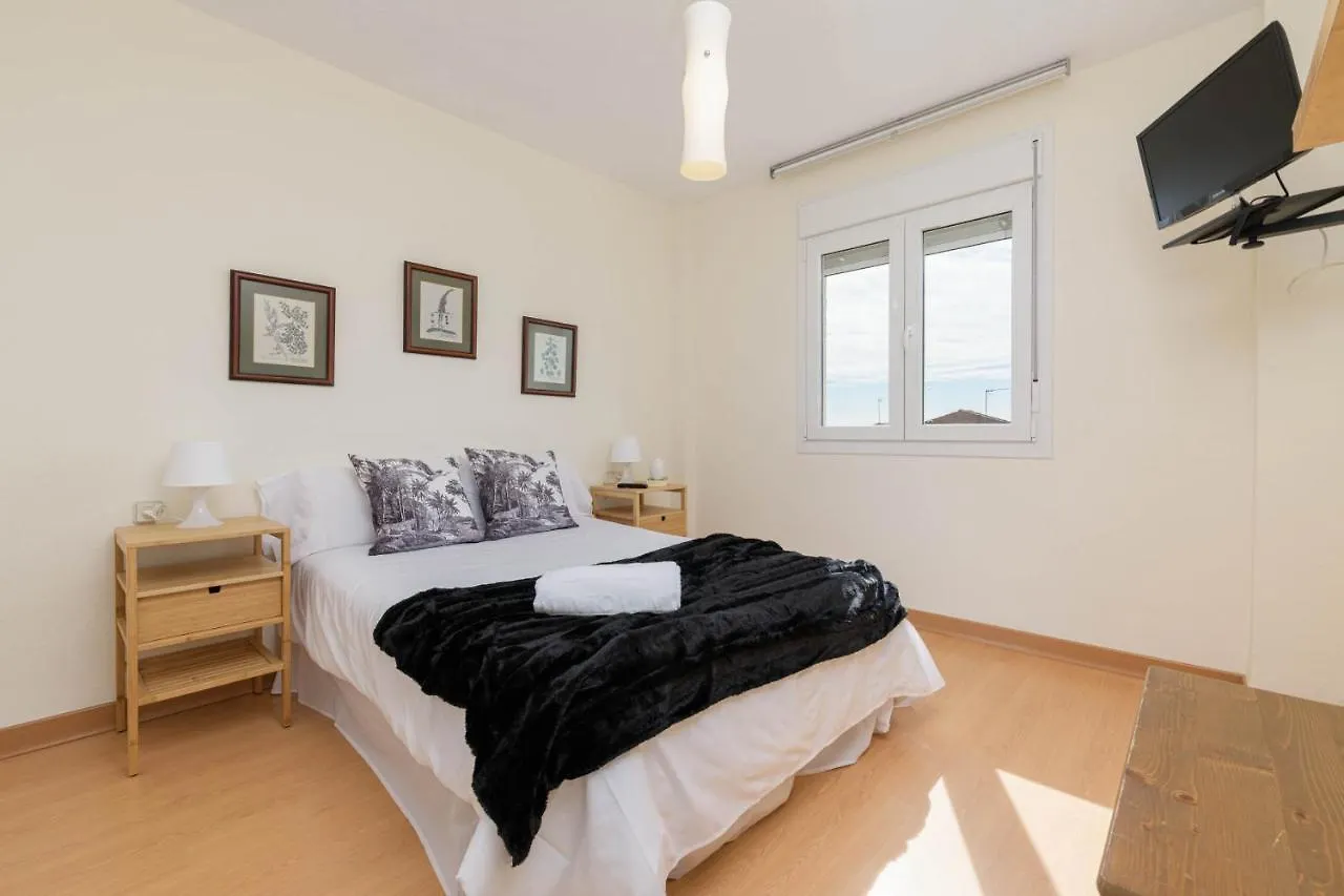 Wintowinrentals 1St Linea De Playa Vista Al Mar Y Piscina La Cala Del Moral 0*,  Espagne